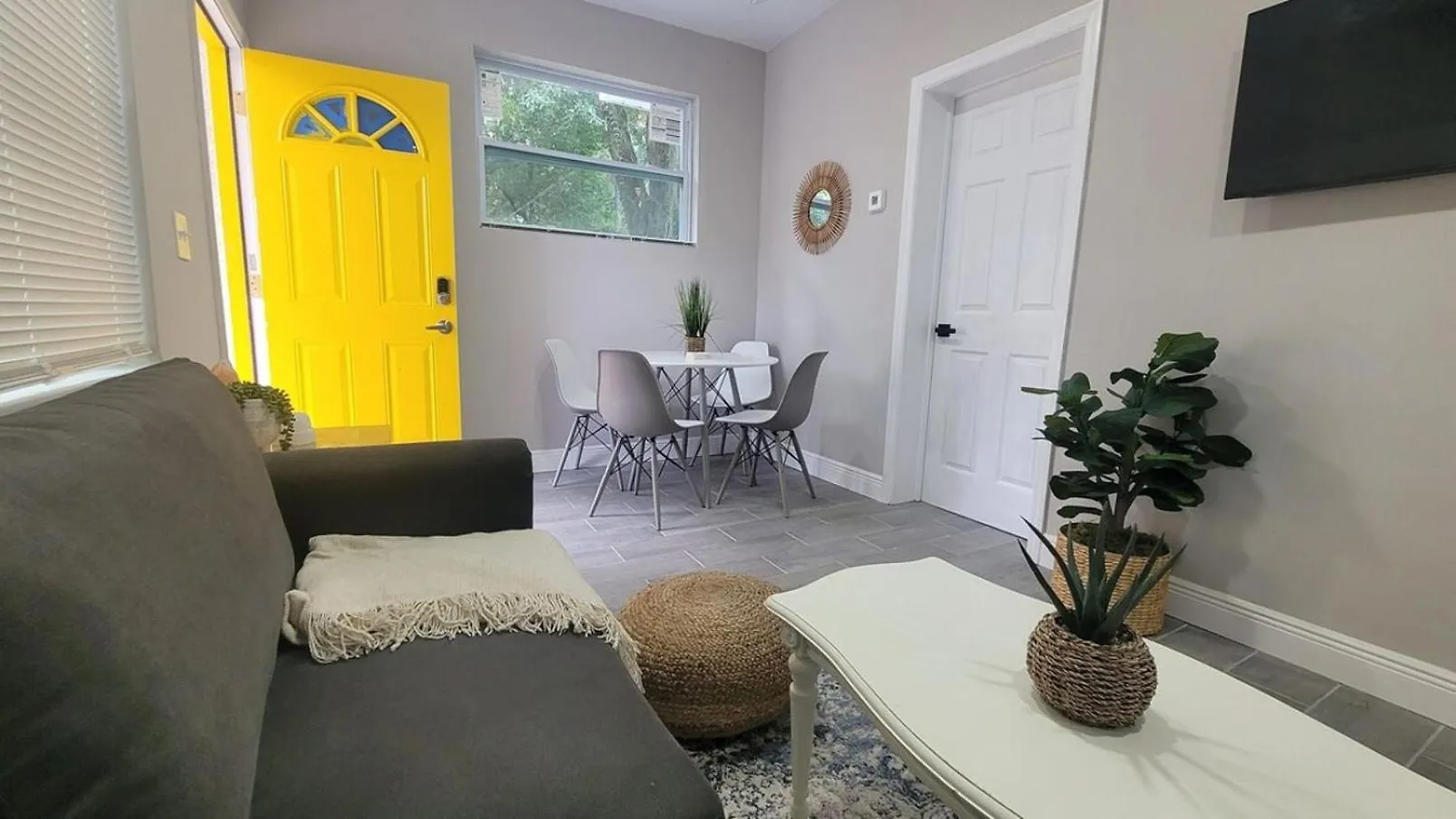 Boho Chic Cosy Home In The Heart Of Tampa And Ybor